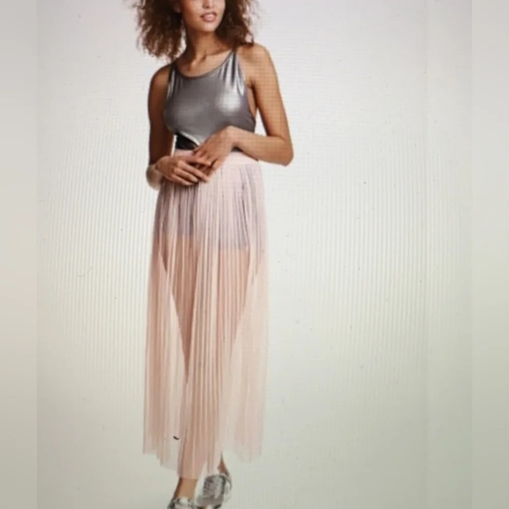 H&M Coachella Pink Sheer Mesh Maxi Skirt Balletcore Coquette Size 4